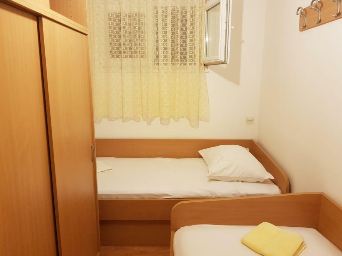 Apartman Nino Donji Okrug (Ciovo) Exterior foto